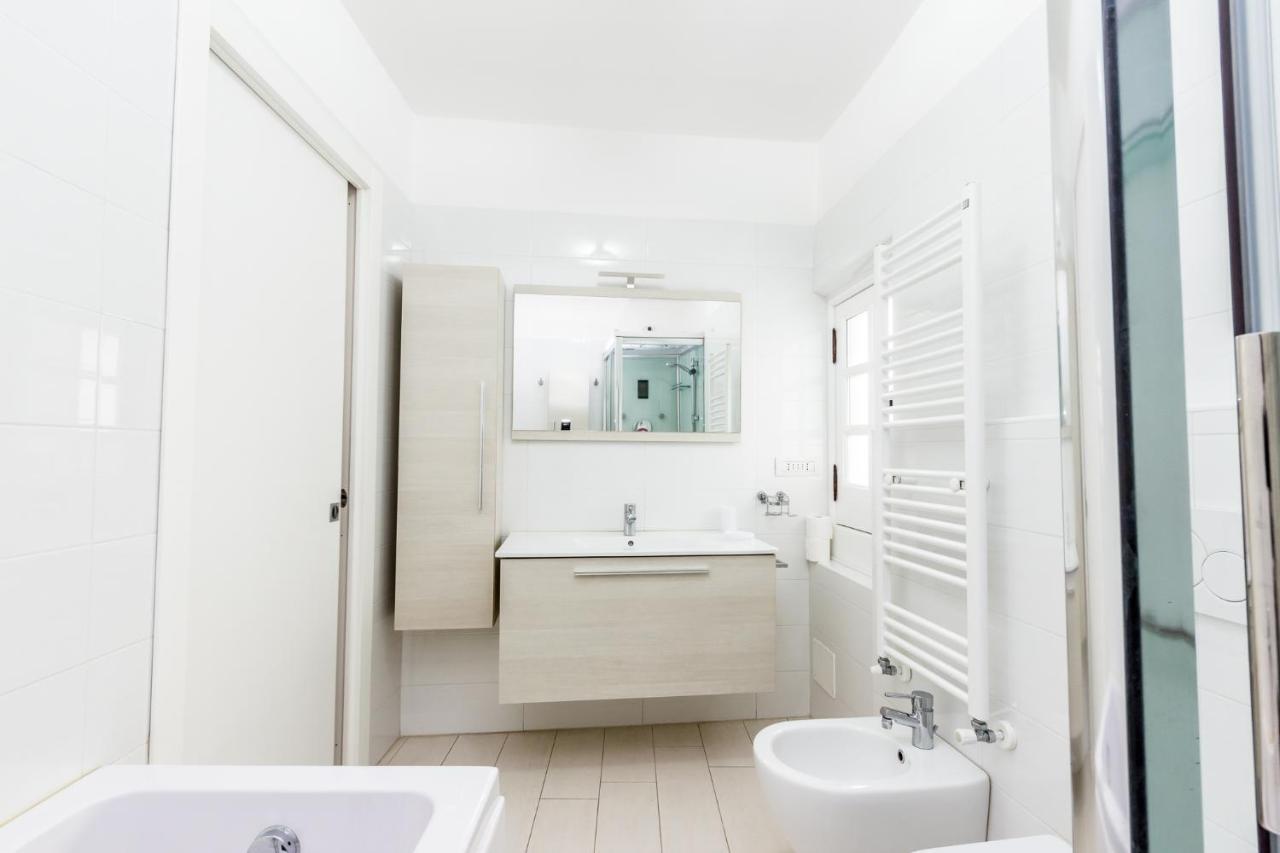 Elegant House Via Pia Apartamento Savona Exterior foto